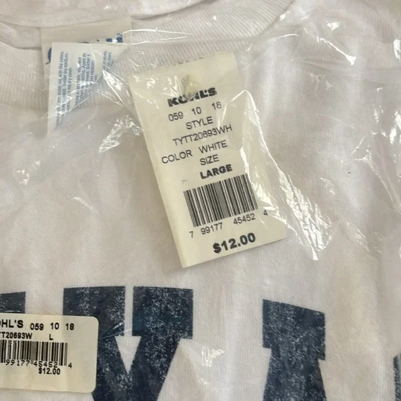 TWO Texas fun tees, size large! ❤️🤍💙 Great for summer!! - Picture 2 of 3